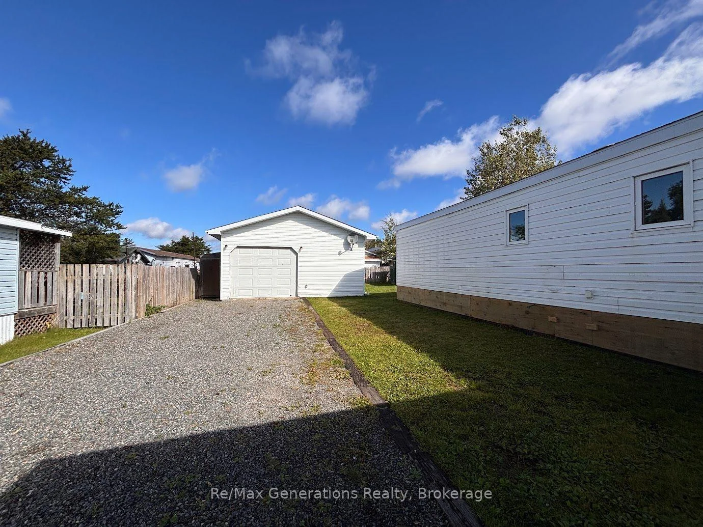 Photo 39 of 54 Jackson Crescent, Marathon — HOMEH