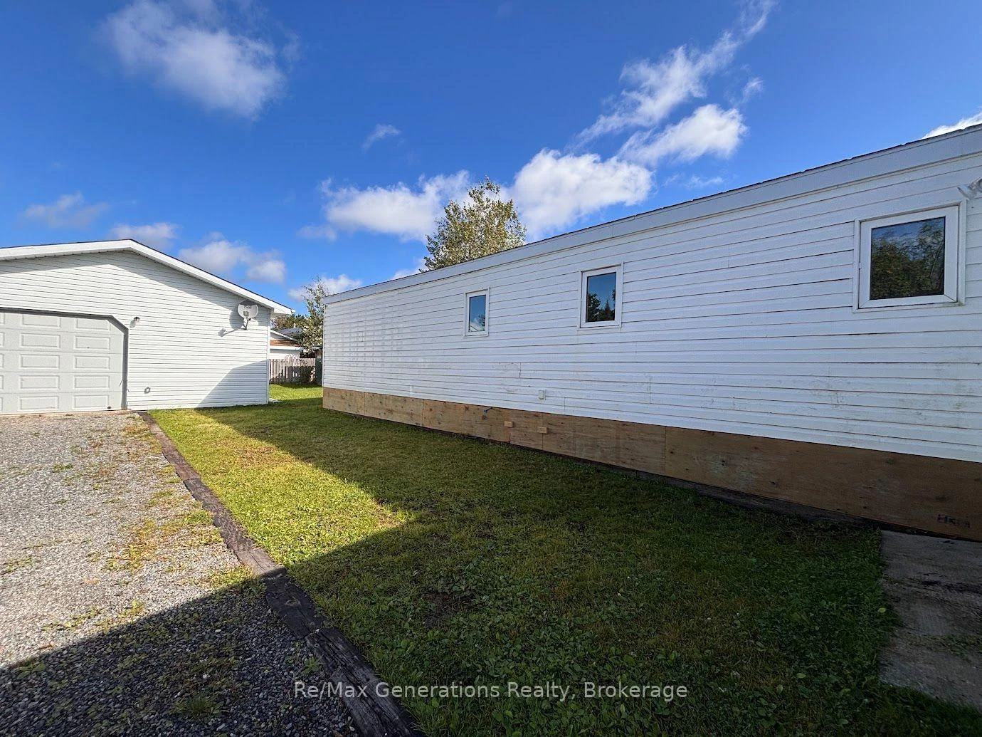 Photo 40 of 54 Jackson Crescent, Marathon — HOMEH