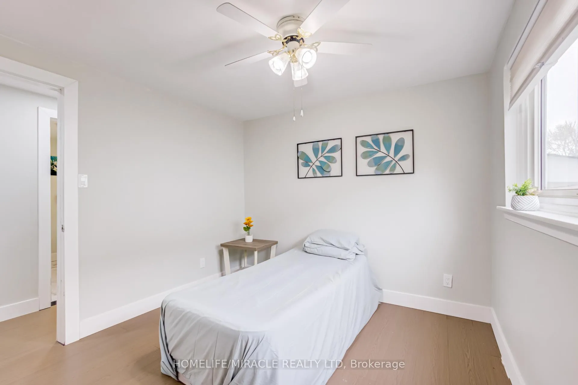 Photo 28 of 122 Ormond Drive, Oshawa, Samac — HOMEH