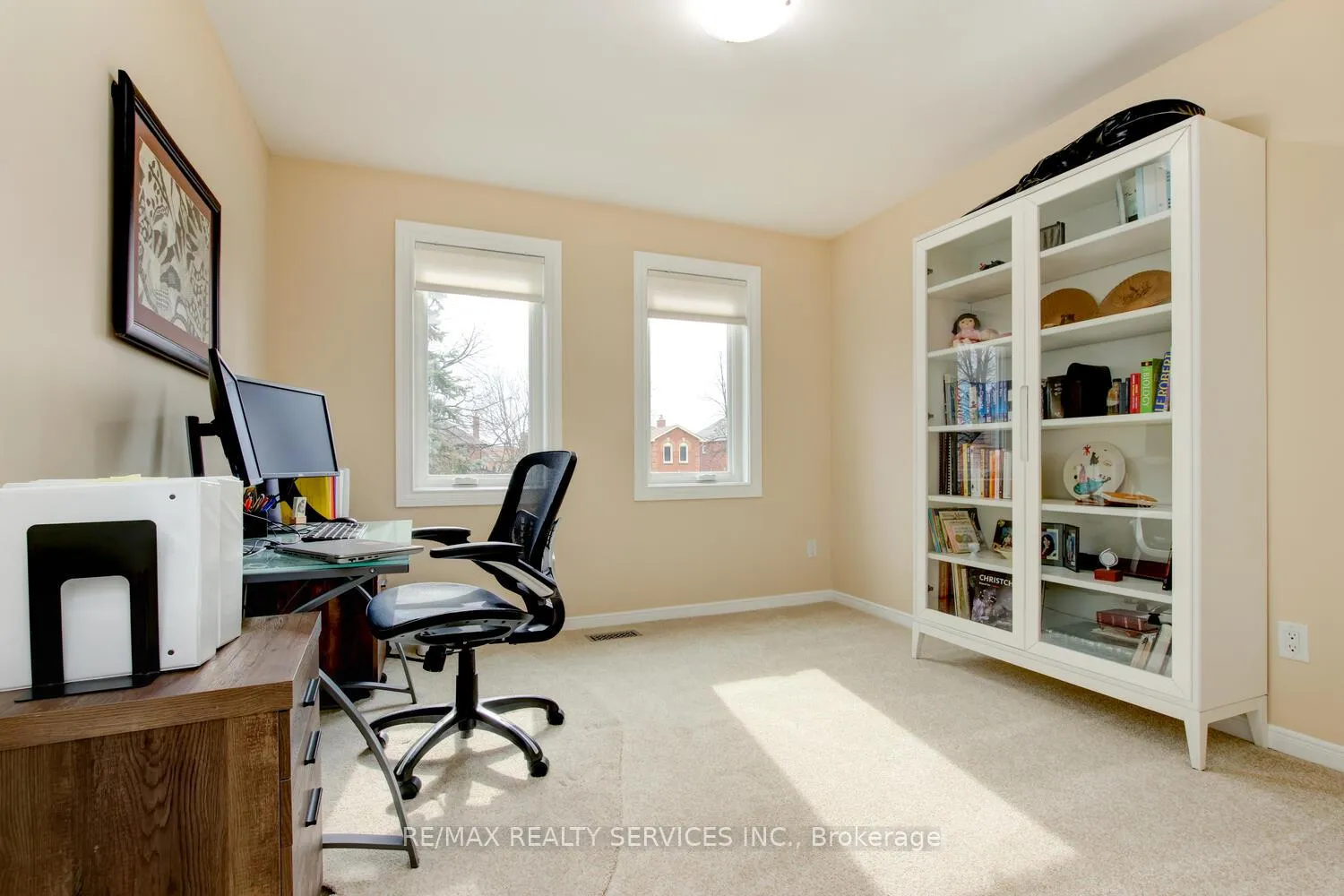 Photo 29 of 28 Chickadee Crescent, Brampton, Snelgrove — HOMEH