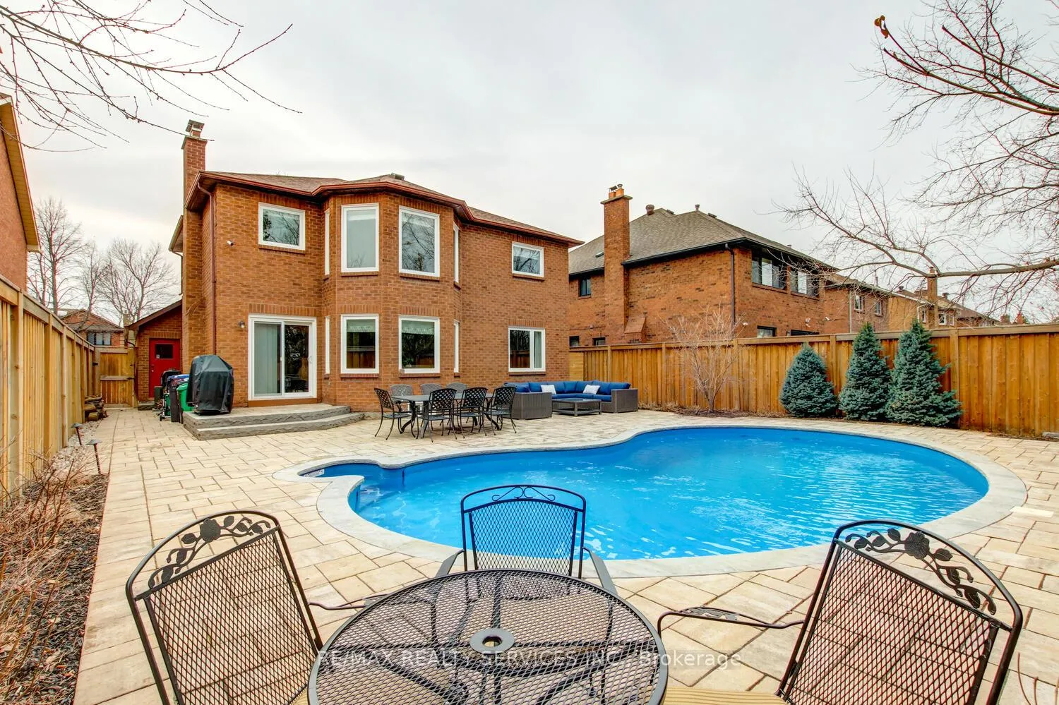Photo 43 of 28 Chickadee Crescent, Brampton, Snelgrove — HOMEH
