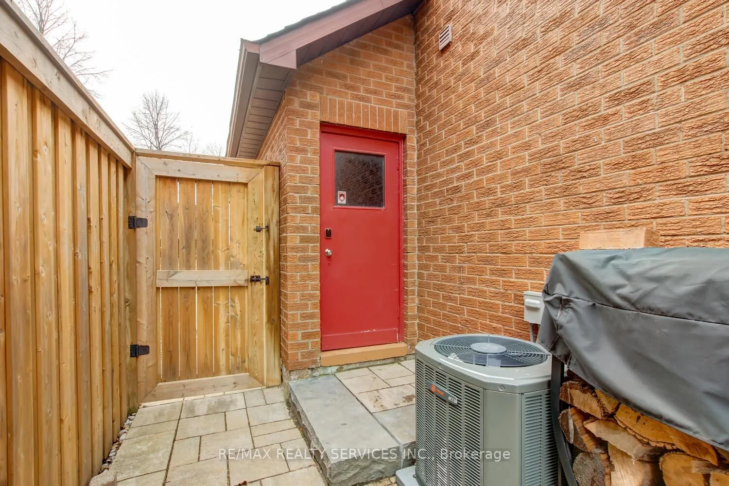 Photo 46 of 28 Chickadee Crescent, Brampton, Snelgrove — HOMEH