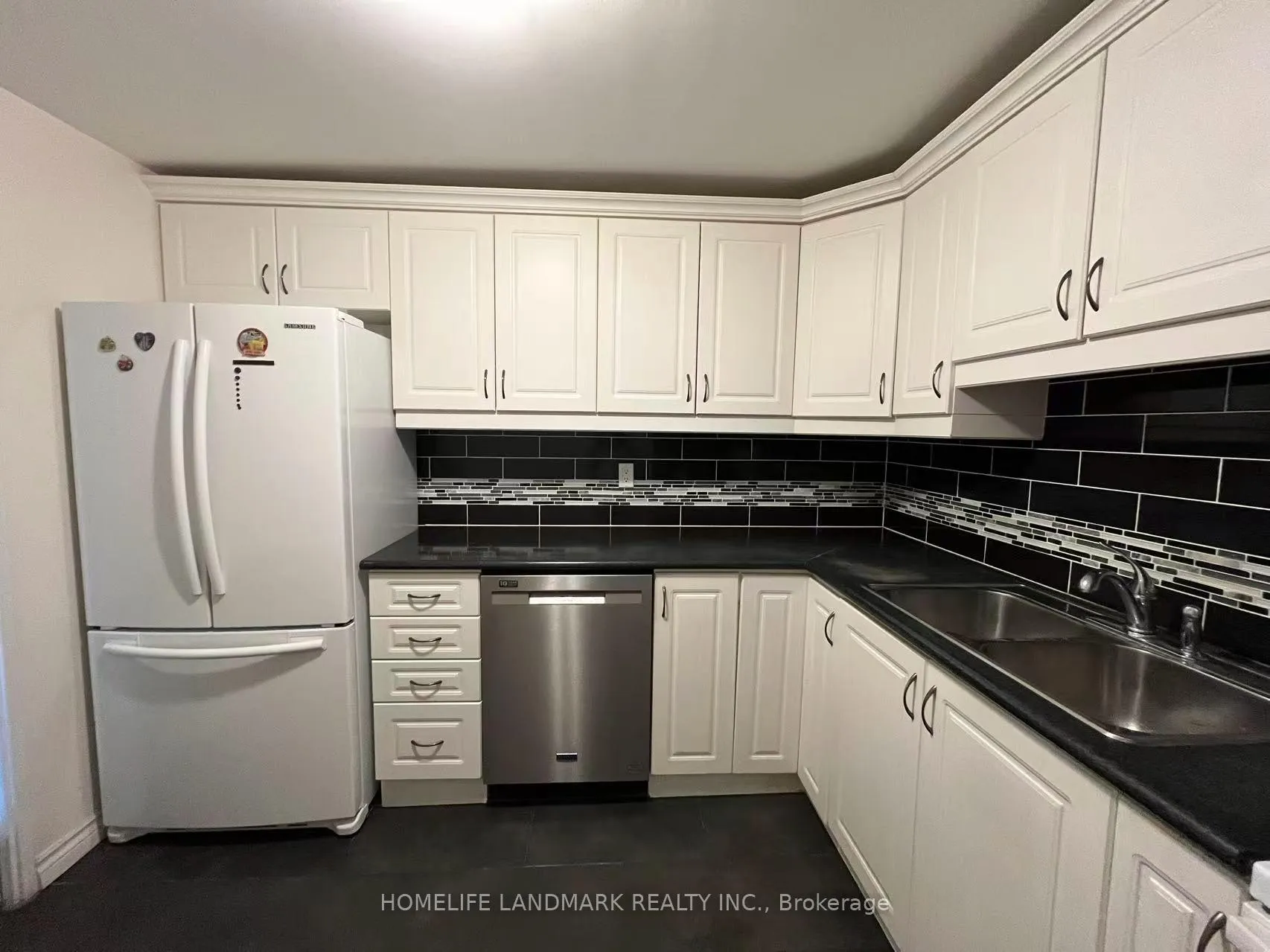 Front of Unit 3405, 3303 Don Mills Road