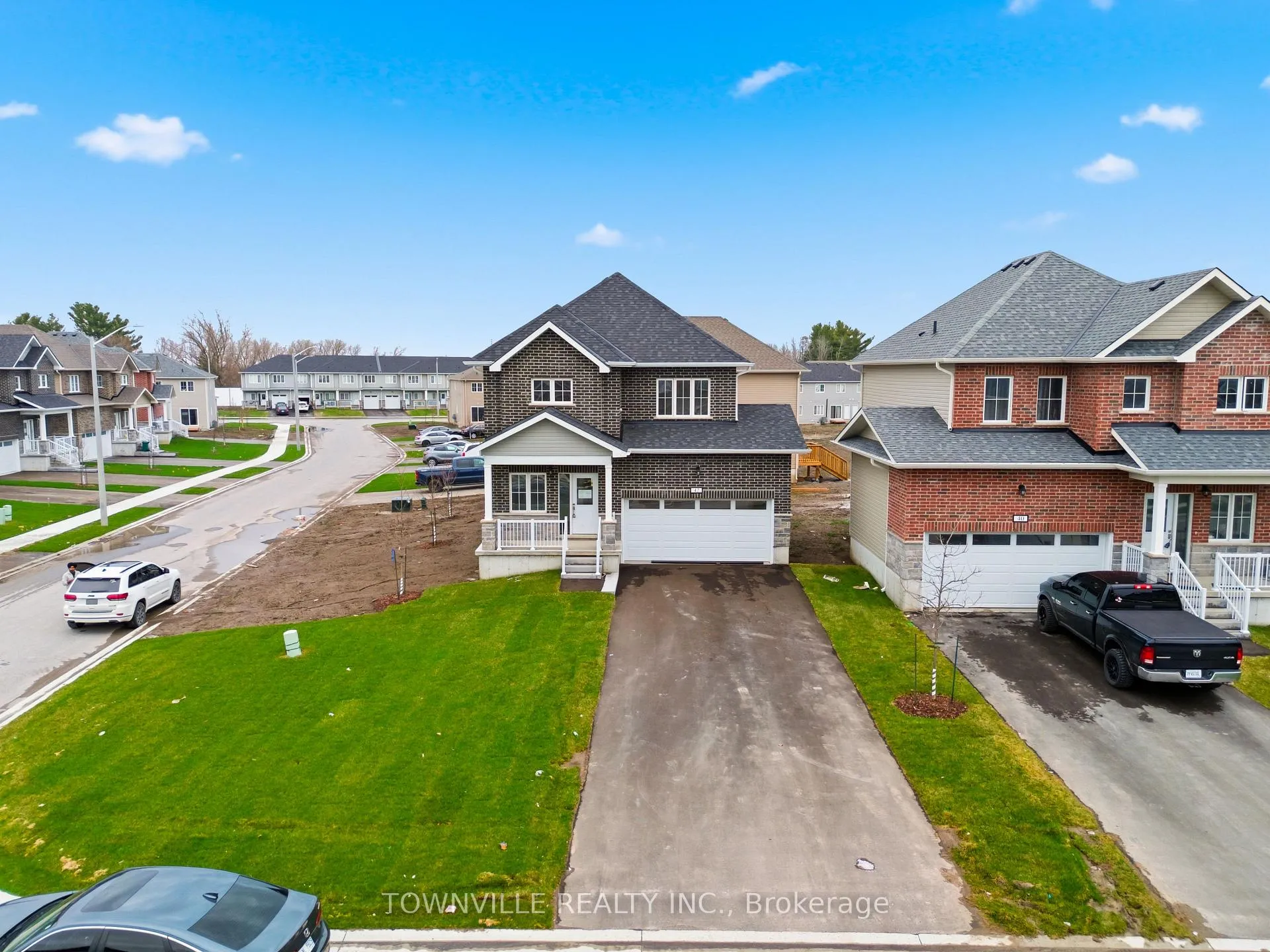 Photo 34 of 42 Bradden Crescent, Belleville, Belleville Ward — HOMEH