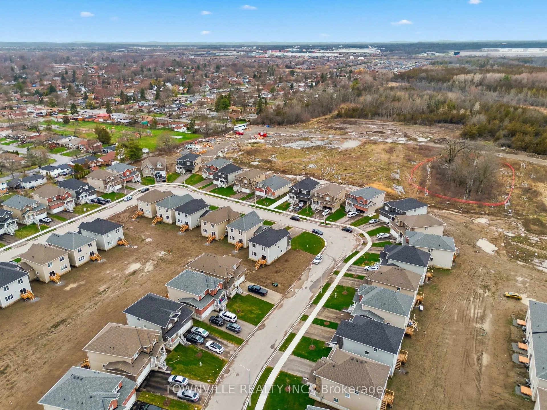 Photo 39 of 42 Bradden Crescent, Belleville, Belleville Ward — HOMEH