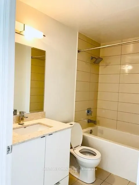 Photo 4 of Unit 3206, 59 Annie Craig Drive, Etobicoke, Mimico — HOMEH