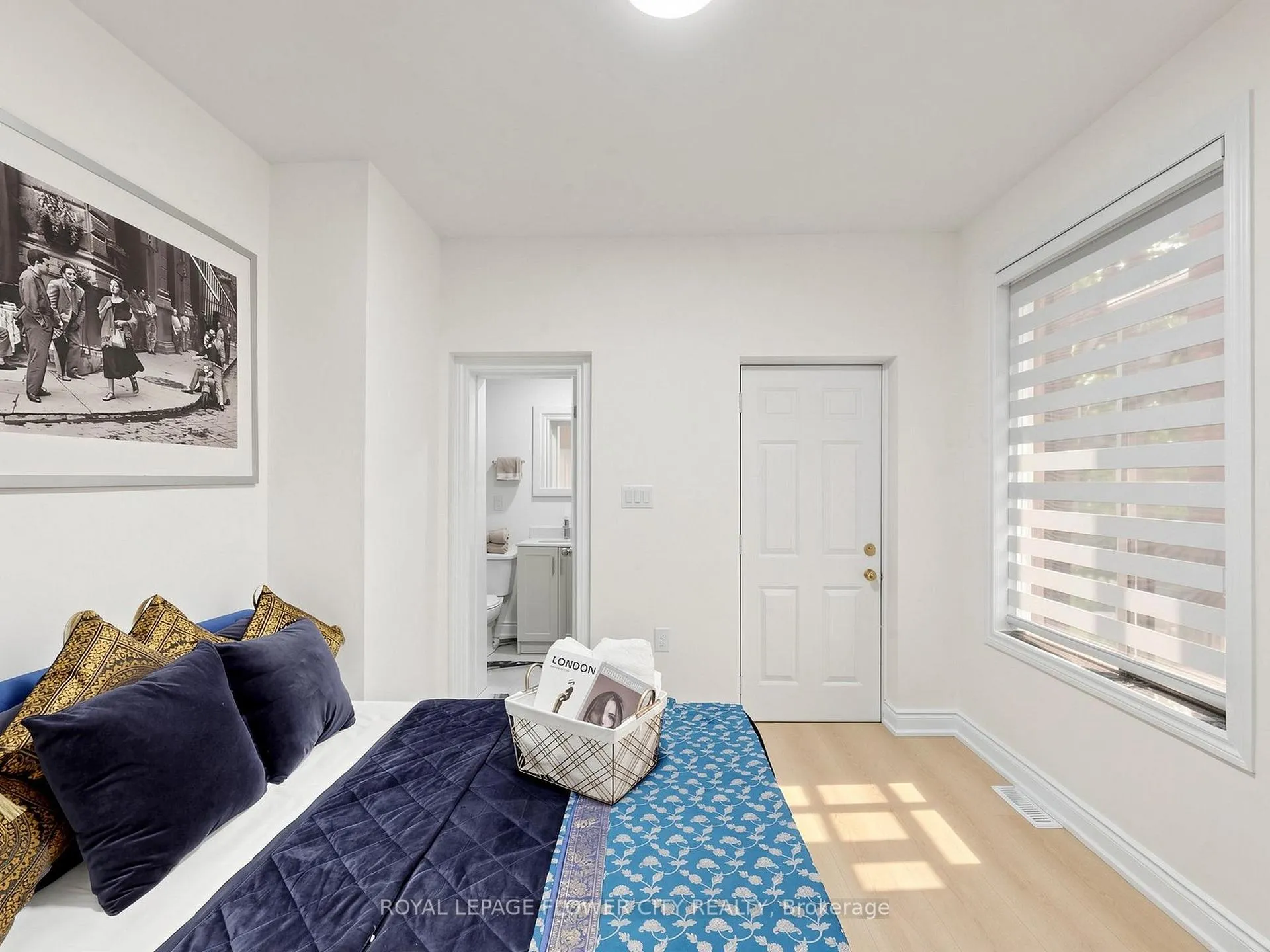 Photo 13 of 11 Holton Avenue N, Hamilton, Gibson — HOMEH