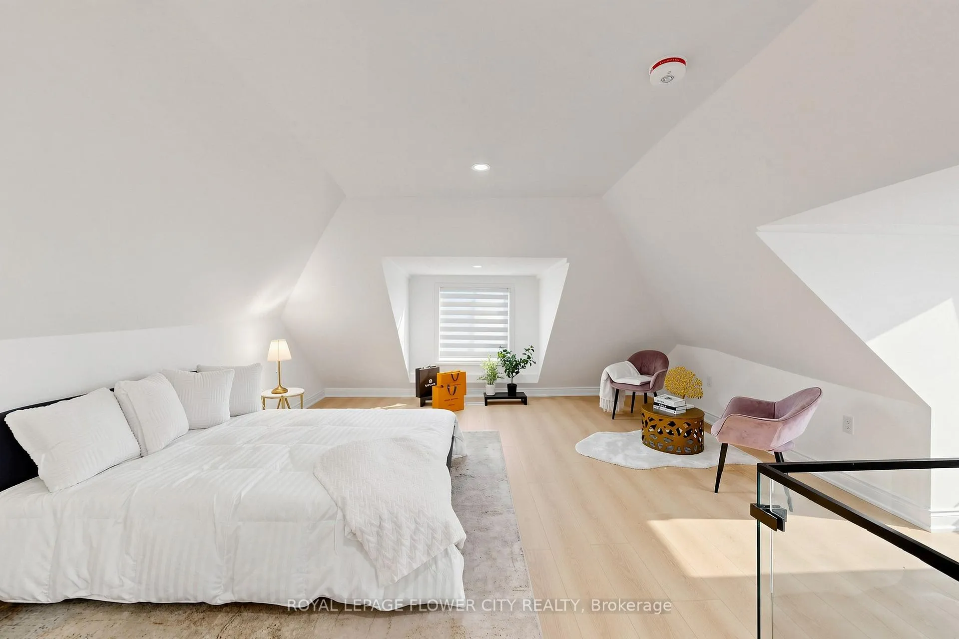 Photo 38 of 11 Holton Avenue N, Hamilton, Gibson — HOMEH