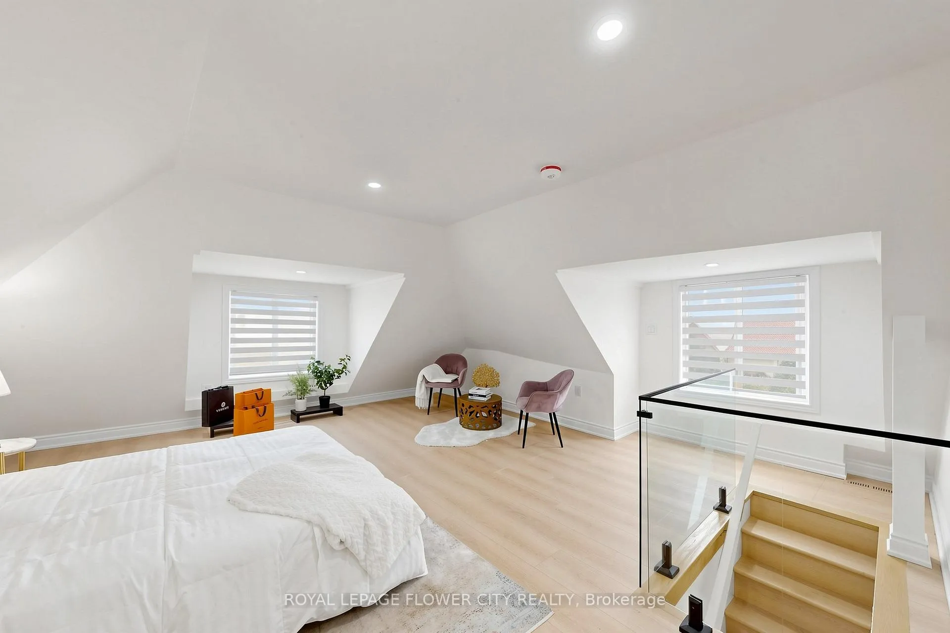 Photo 39 of 11 Holton Avenue N, Hamilton, Gibson — HOMEH