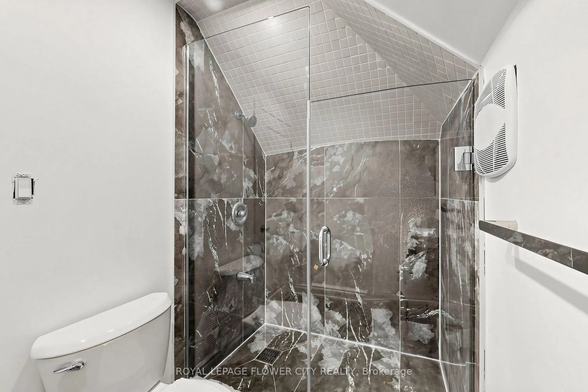 Photo 46 of 11 Holton Avenue N, Hamilton, Gibson — HOMEH
