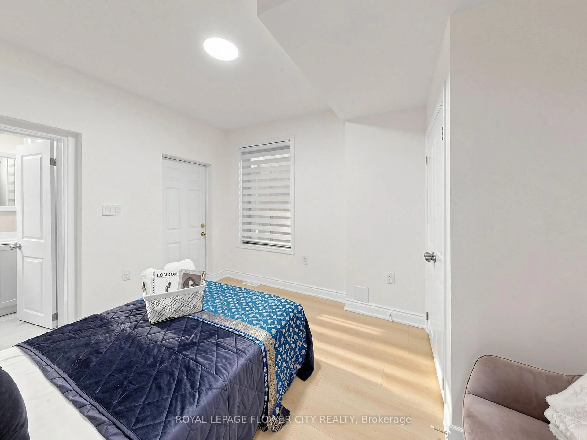 Photo 53 of 11 Holton Avenue N, Hamilton, Gibson — HOMEH