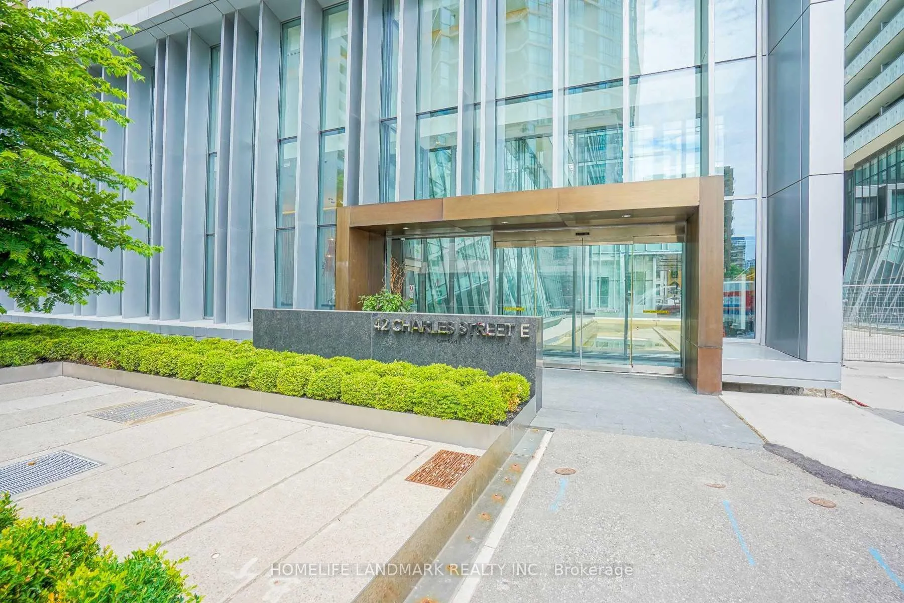 Photo 2 of Unit 3209, 42 Charles Street E, Toronto, Church-Yonge Corridor — HOMEH