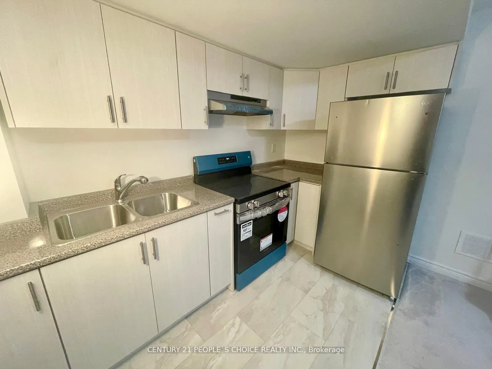 Photo 6 of Unit Basement, 1271 Chee Chee Landing, Milton, Ford — HOMEH