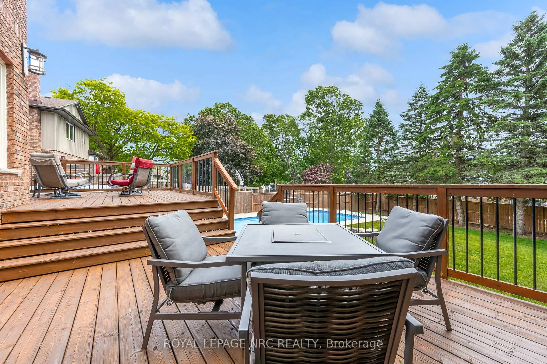 Photo 6 of 57 Millbridge Crescent, Pelham, Fonthill — HOMEH
