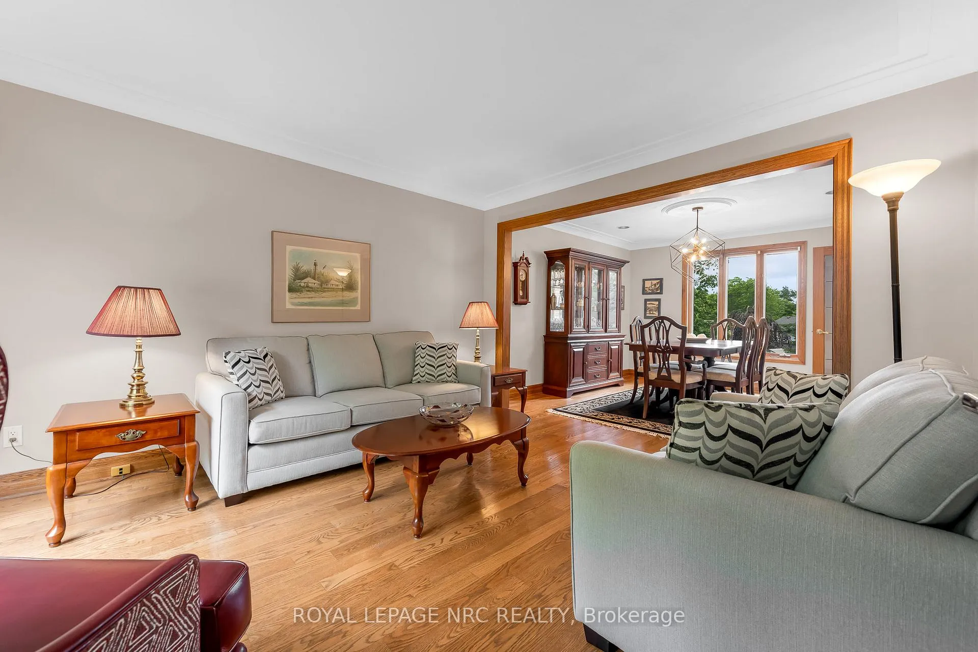 Photo 10 of 57 Millbridge Crescent, Pelham, Fonthill — HOMEH