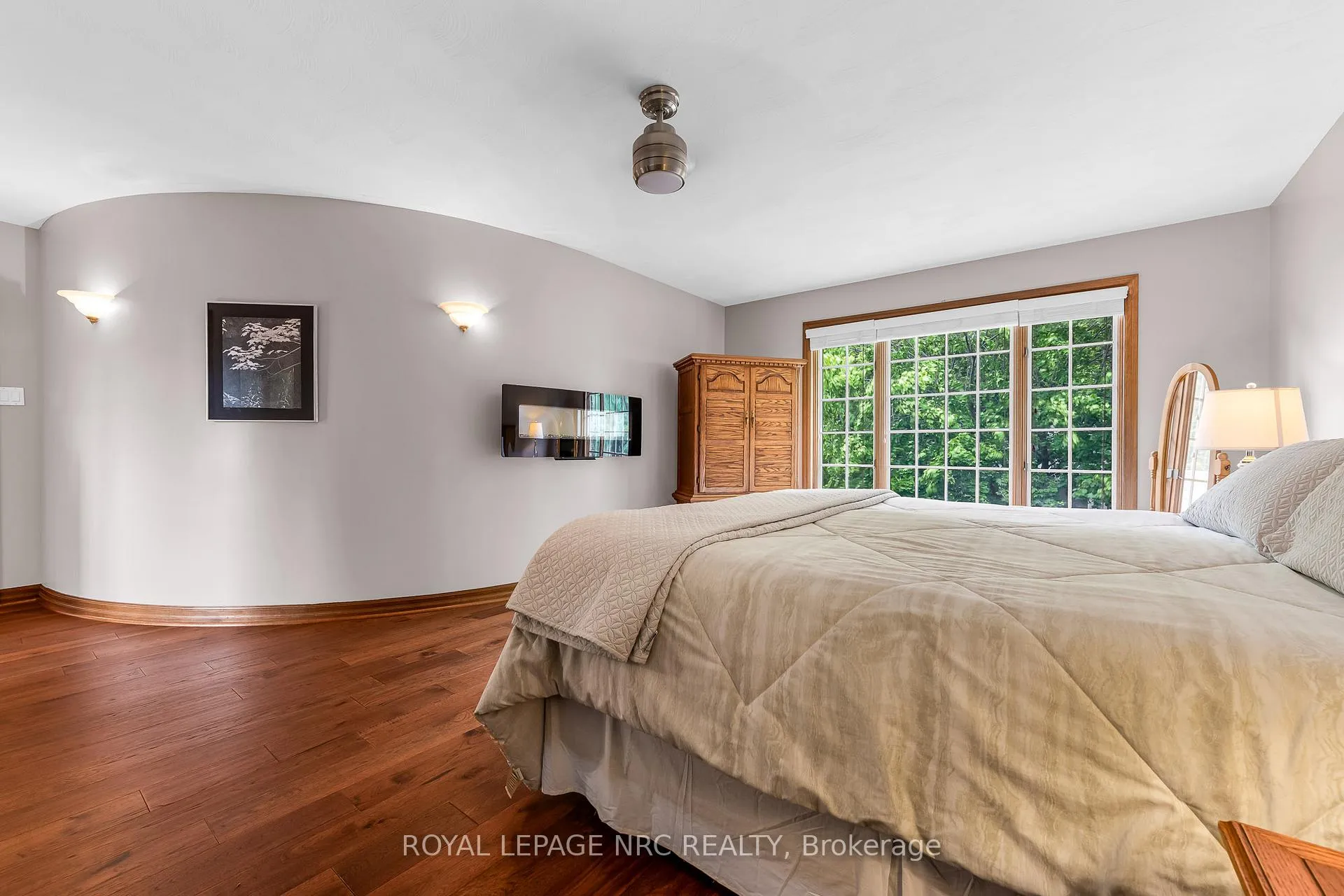 Photo 31 of 57 Millbridge Crescent, Pelham, Fonthill — HOMEH