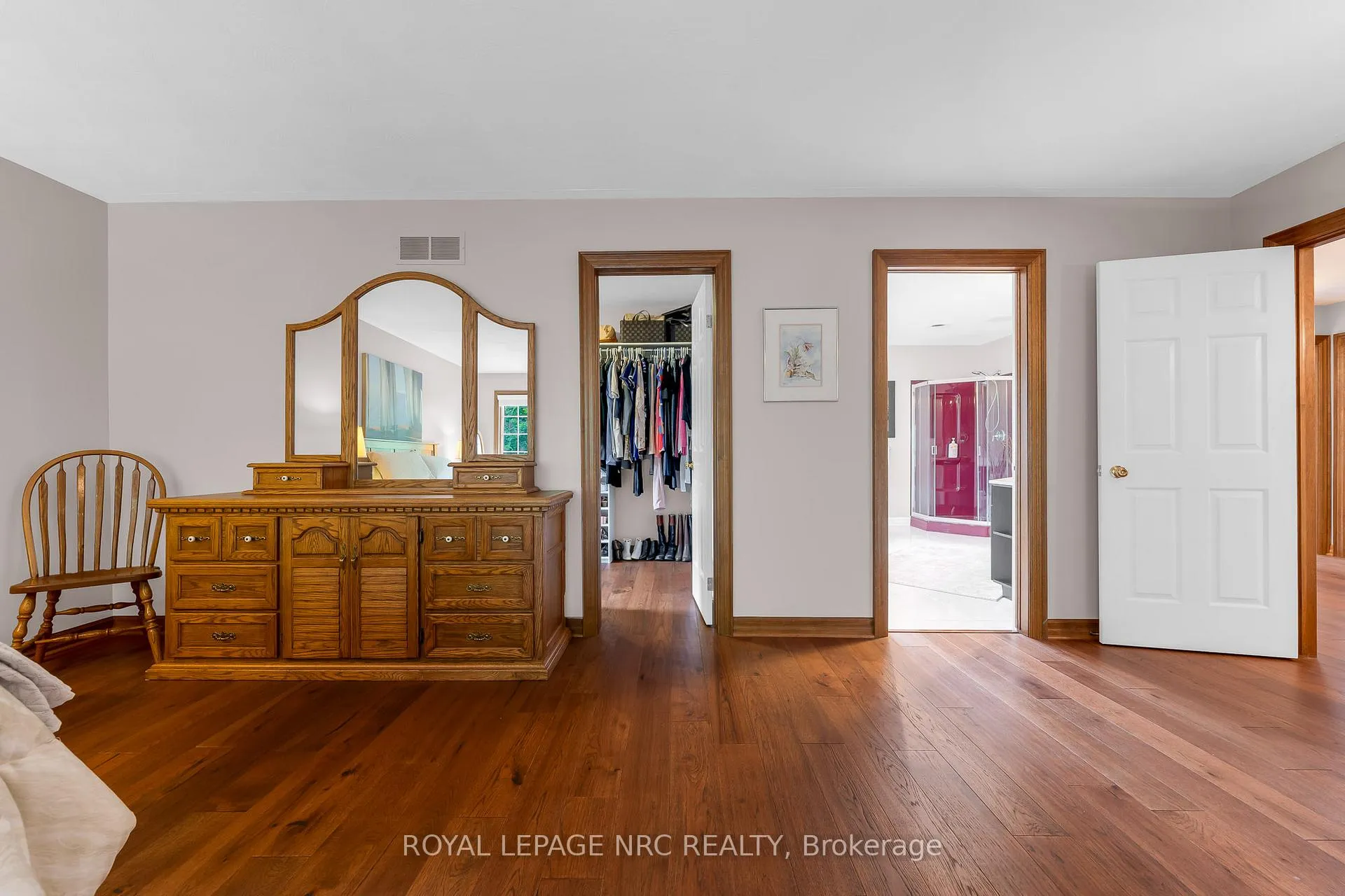 Photo 32 of 57 Millbridge Crescent, Pelham, Fonthill — HOMEH