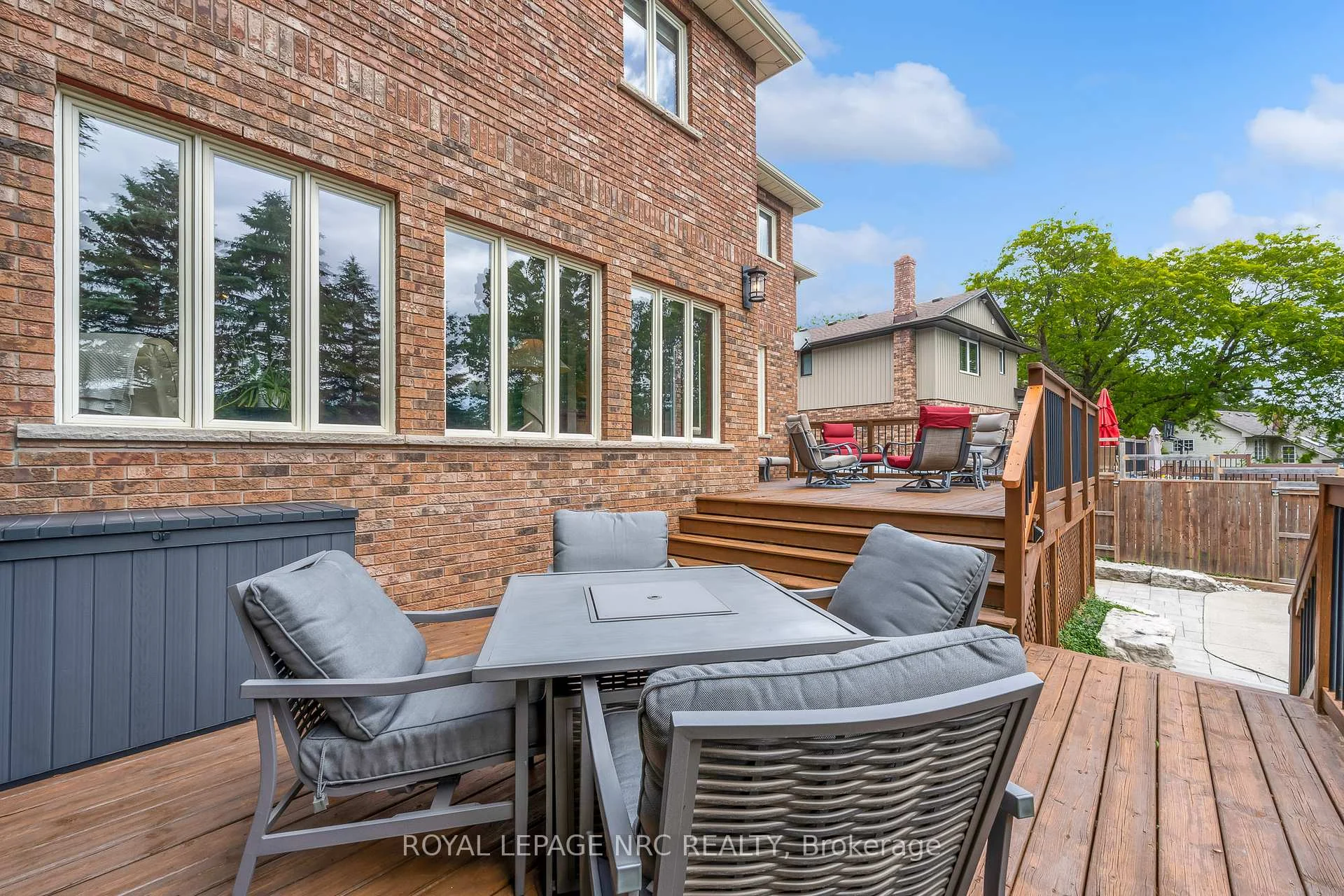 Photo 55 of 57 Millbridge Crescent, Pelham, Fonthill — HOMEH