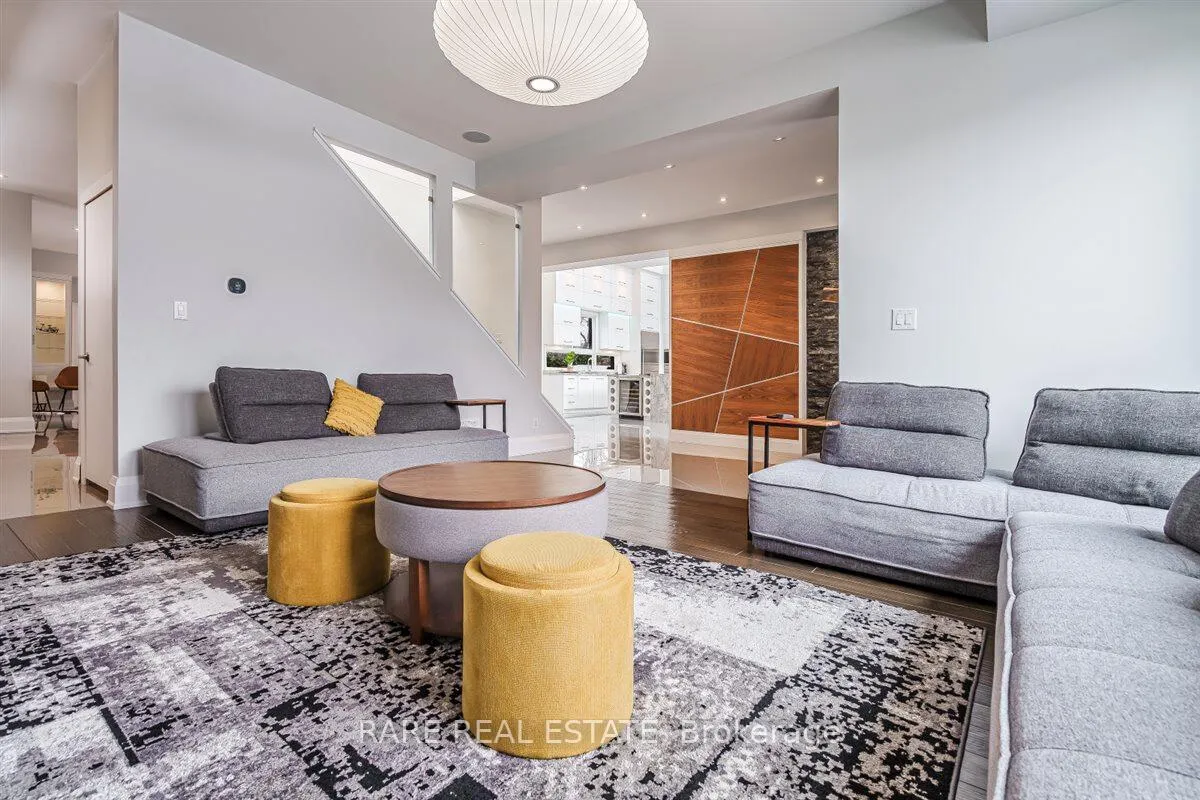 Photo 4 of 125 Craigmore Crescent, Blue Mountains — HOMEH