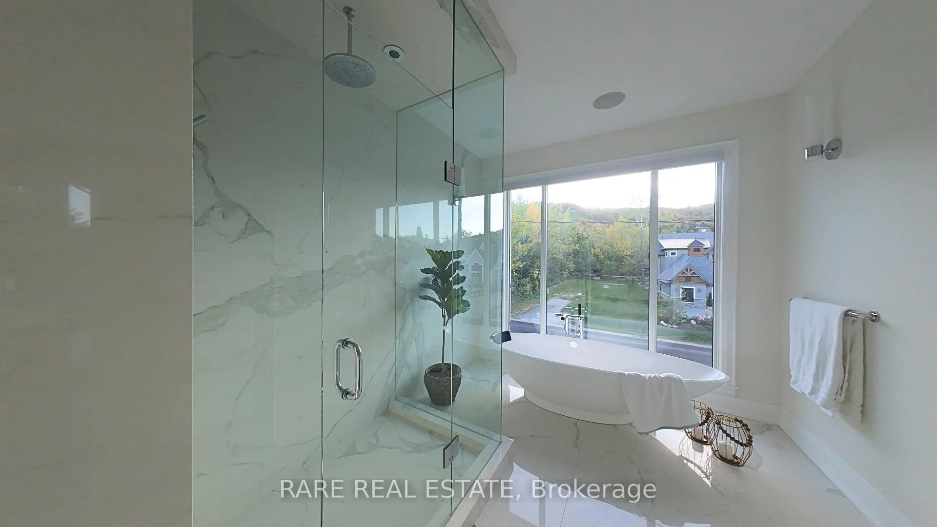 Photo 15 of 125 Craigmore Crescent, Blue Mountains — HOMEH