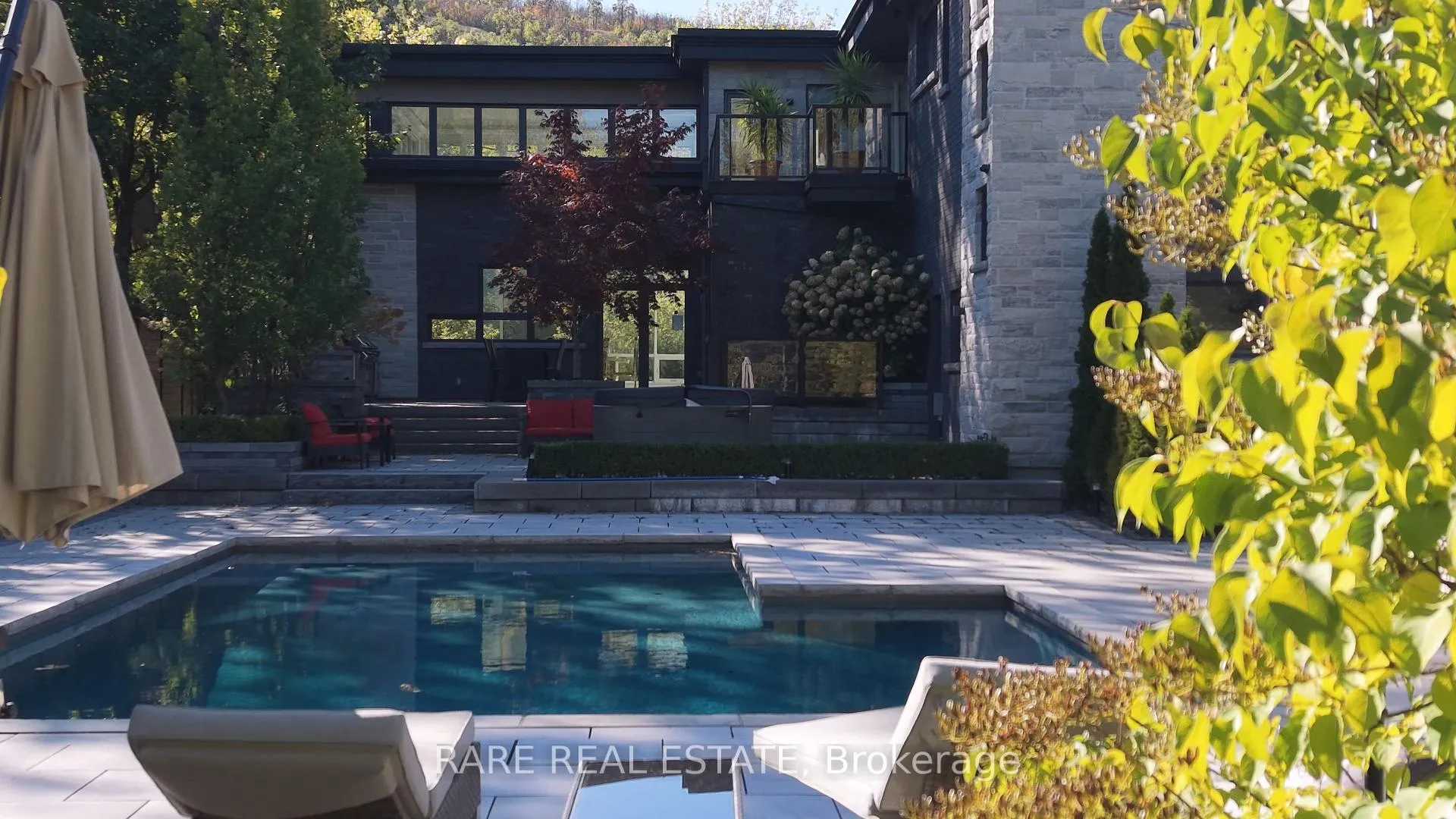 Photo 26 of 125 Craigmore Crescent, Blue Mountains — HOMEH
