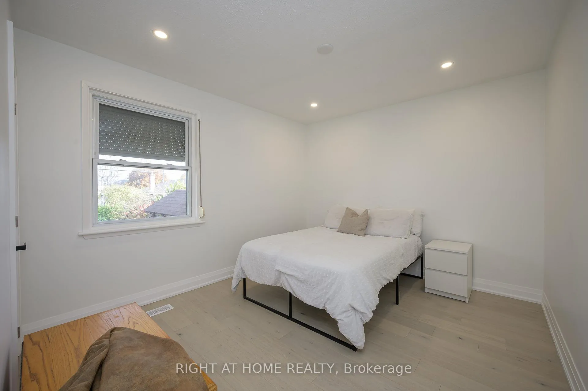 Photo 19 of 781 Ninth Avenue, Hamilton, Hampton Heights — HOMEH