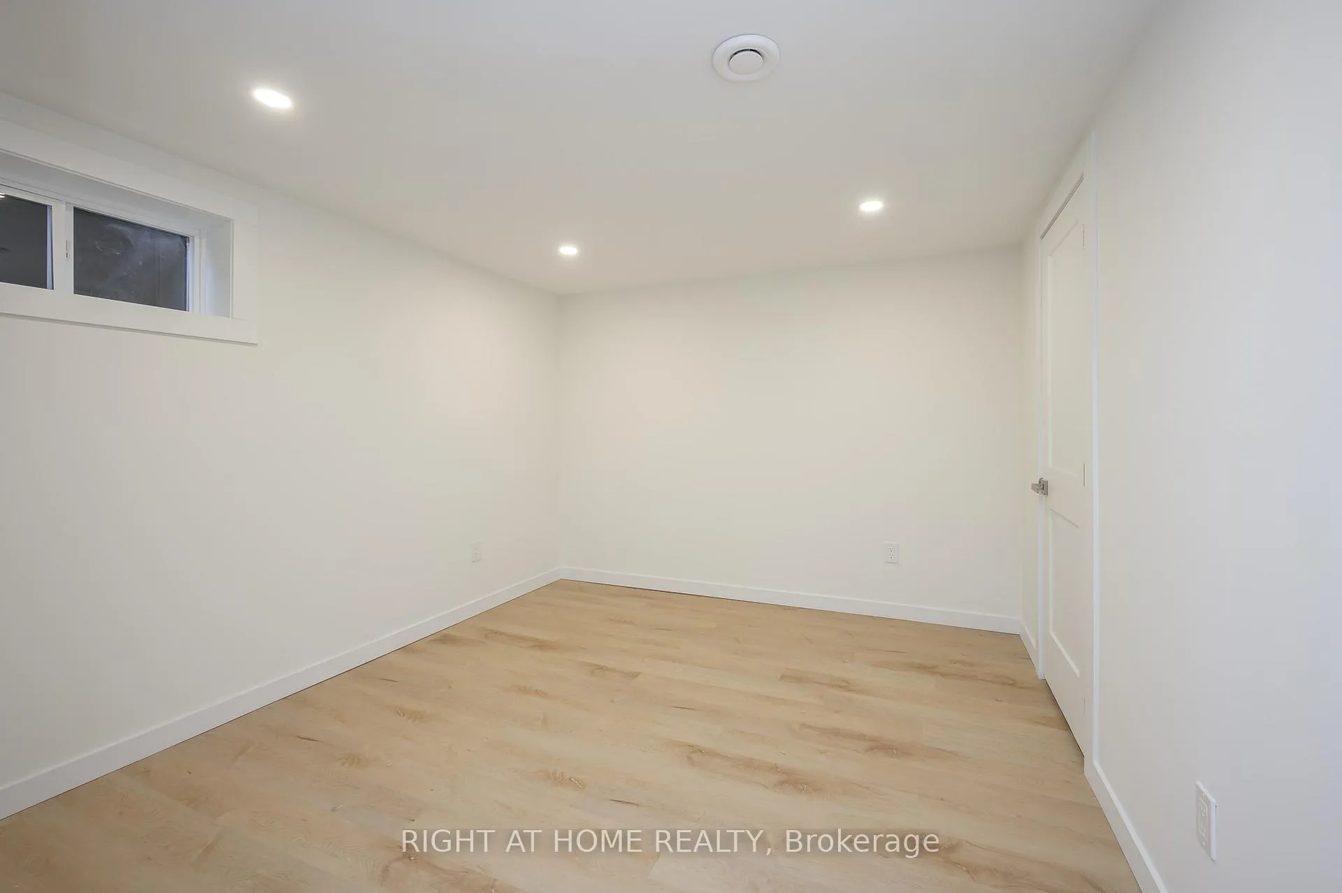Photo 29 of 781 Ninth Avenue, Hamilton, Hampton Heights — HOMEH