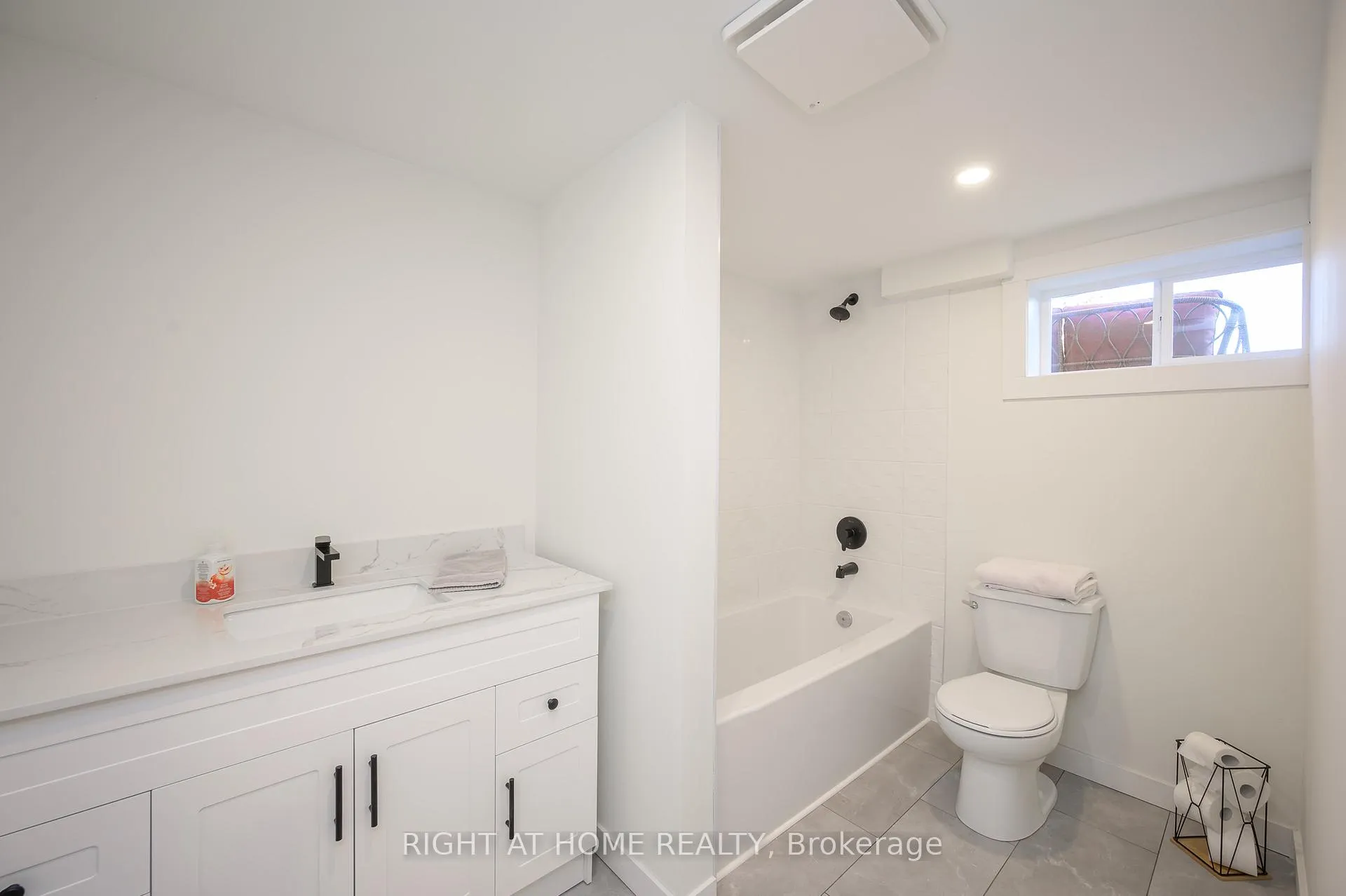 Photo 30 of 781 Ninth Avenue, Hamilton, Hampton Heights — HOMEH