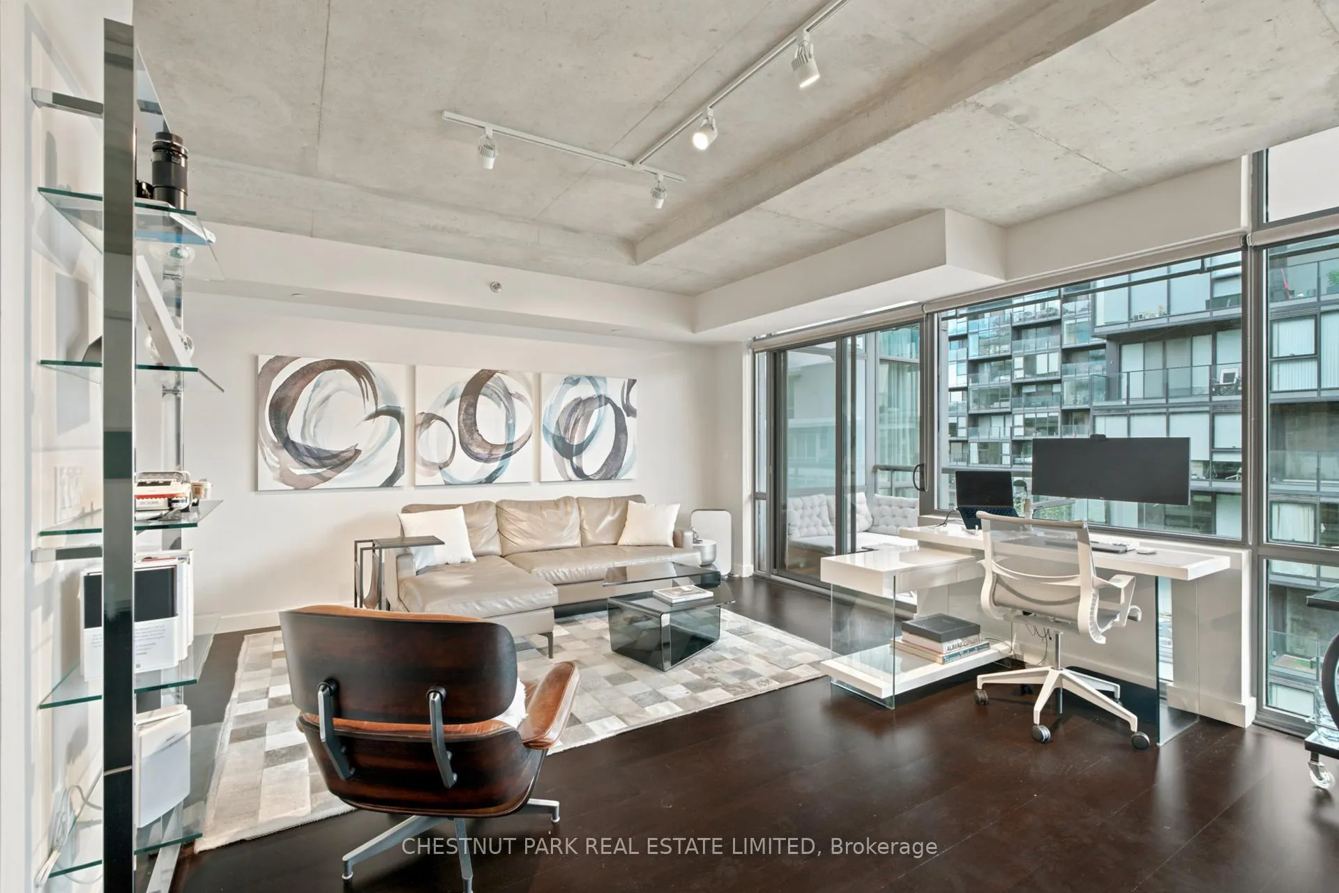 Photo 4 of Unit 915, 55 Stewart Street, Toronto, Waterfront Communities — HOMEH