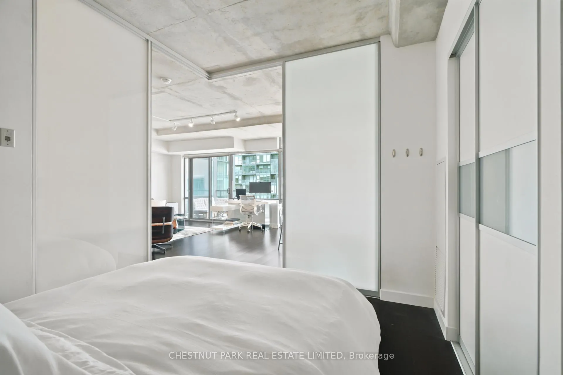Photo 14 of Unit 915, 55 Stewart Street, Toronto, Waterfront Communities — HOMEH
