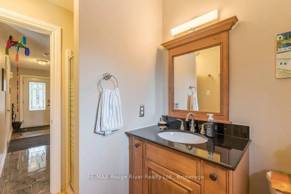 Photo 6 of 2993 Jennifer Drive, Peterborough, Northcrest Ward 5 — HOMEH