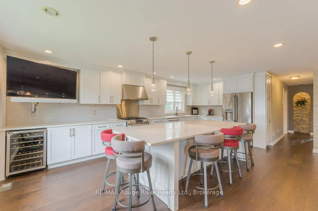 Photo 15 of 2993 Jennifer Drive, Peterborough, Northcrest Ward 5 — HOMEH