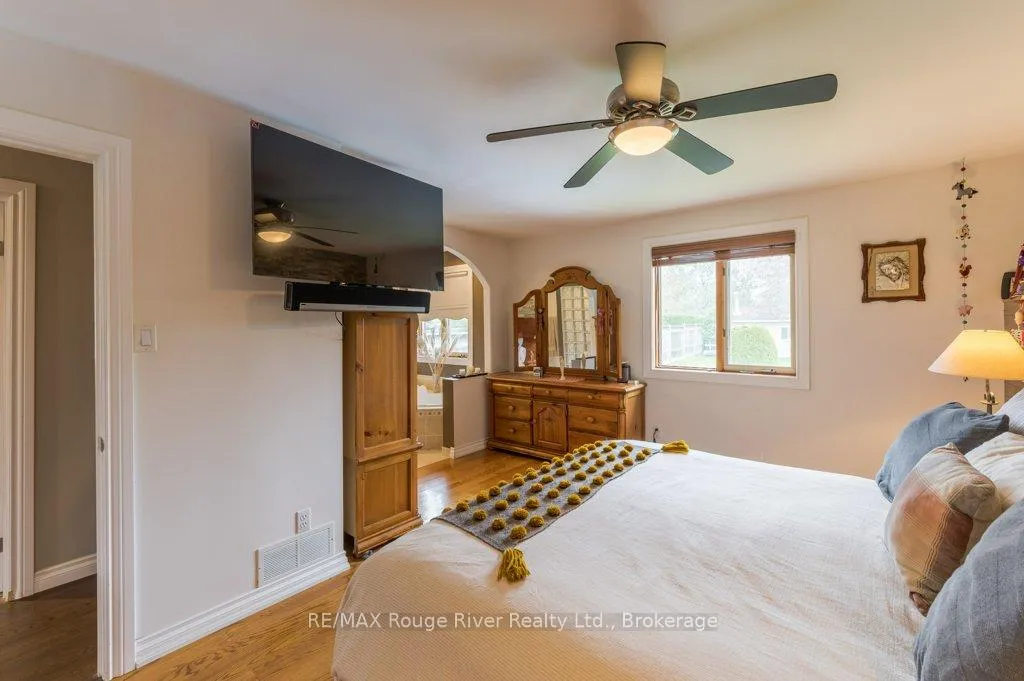 Photo 27 of 2993 Jennifer Drive, Peterborough, Northcrest Ward 5 — HOMEH