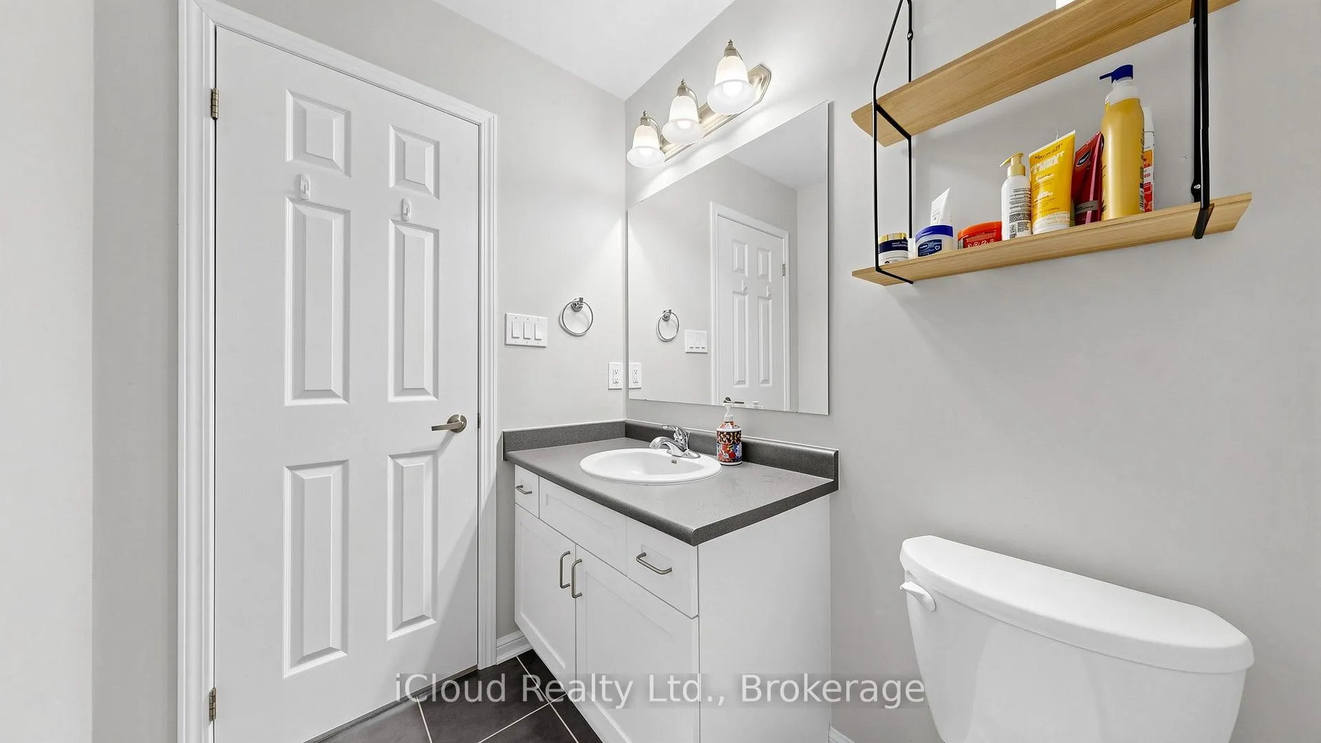 Photo 19 of 118 Baycliffe Crescent, Brampton, Northwest Brampton — HOMEH