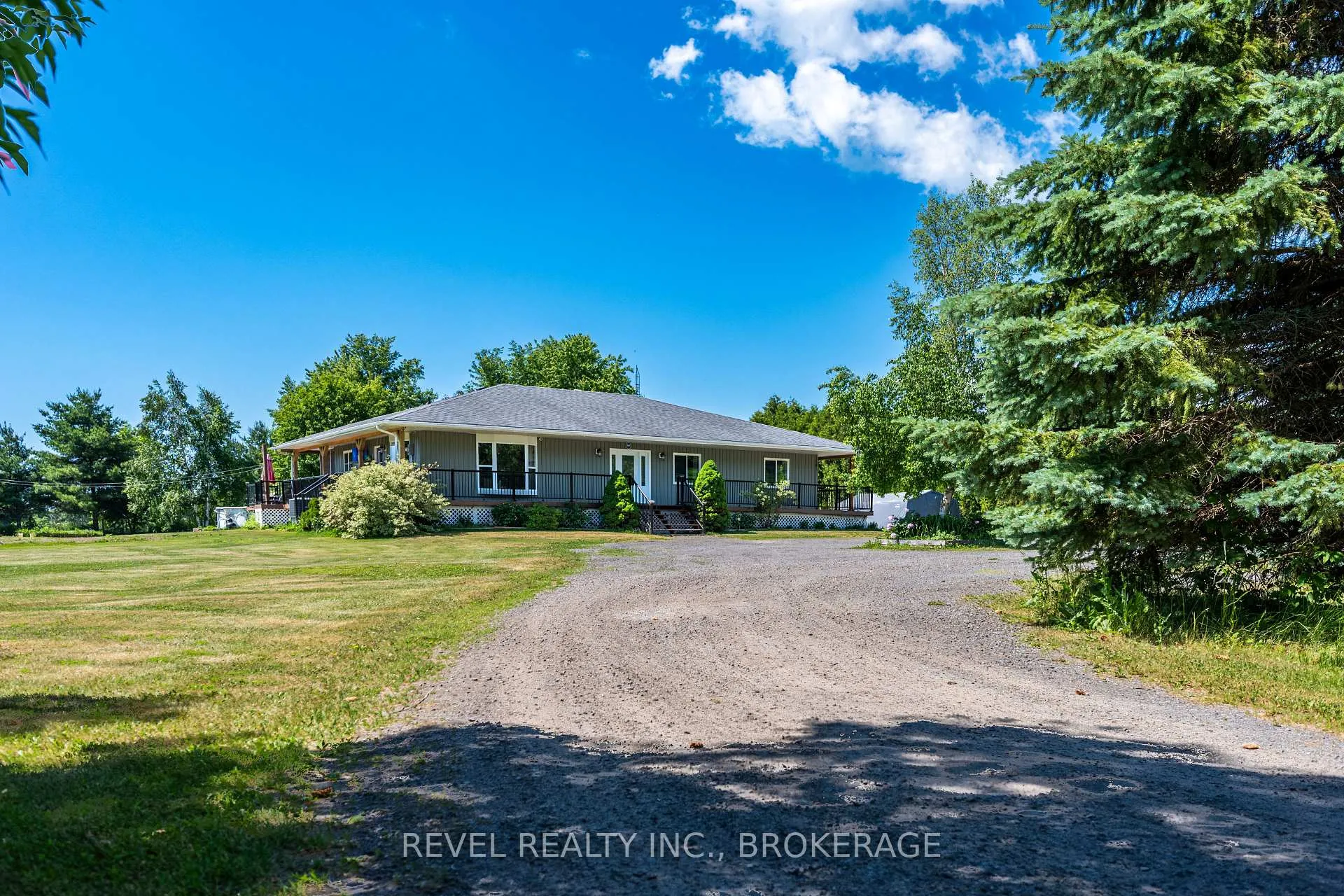 Photo 3 of 2089 Sunbury Road, Frontenac, Frontenac South — HOMEH