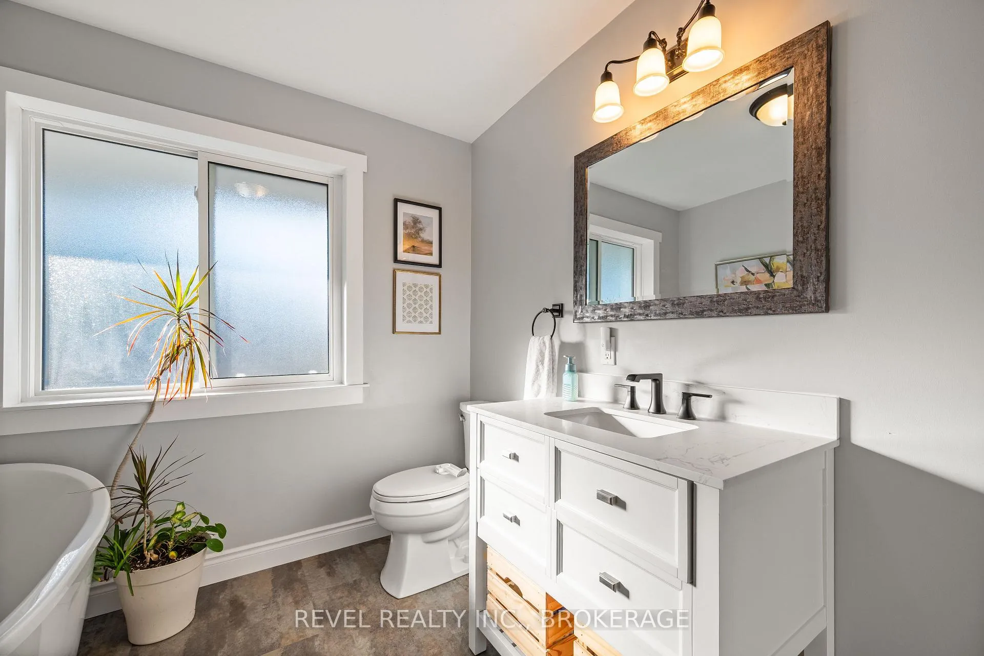 Photo 22 of 2089 Sunbury Road, Frontenac, Frontenac South — HOMEH