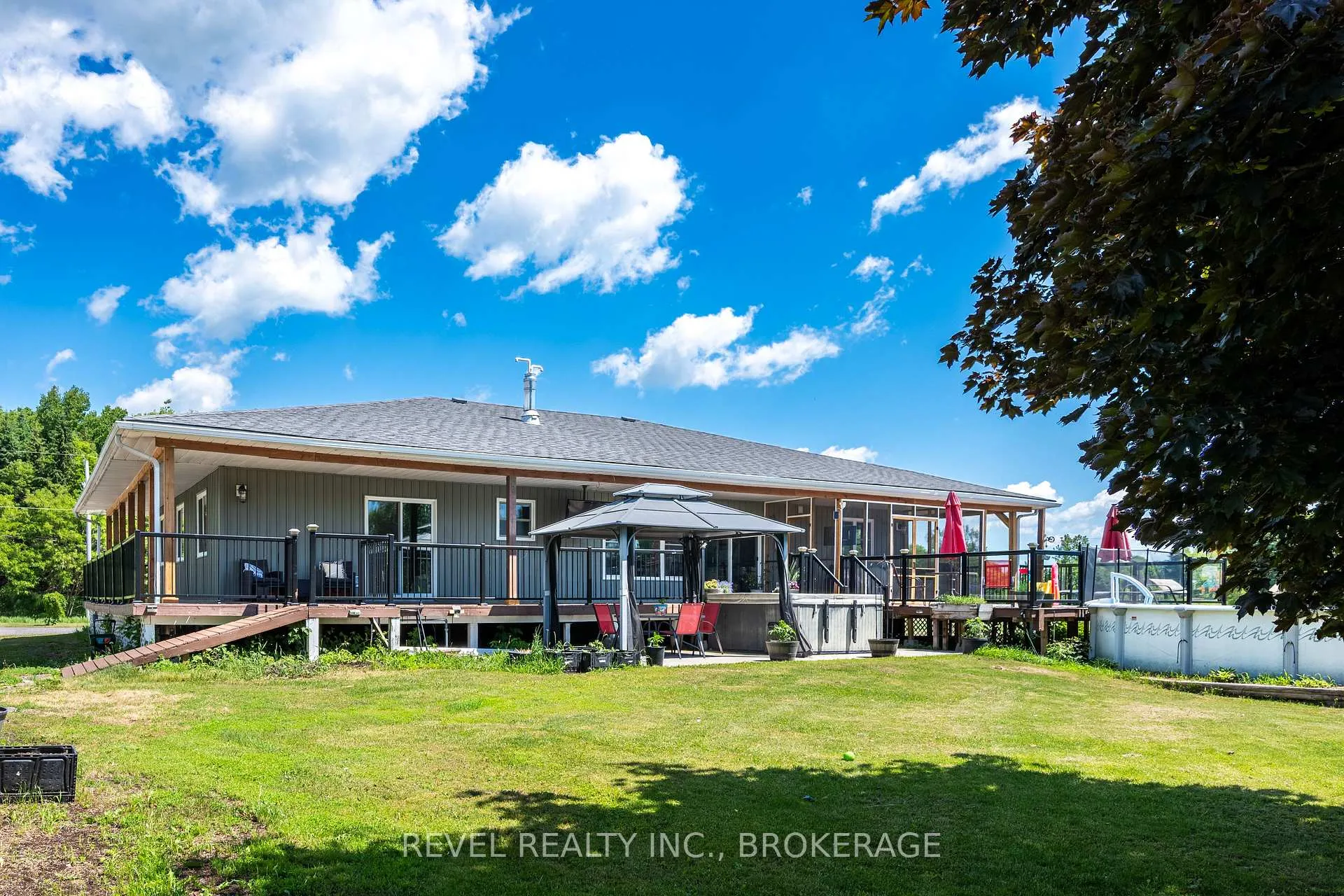 Photo 43 of 2089 Sunbury Road, Frontenac, Frontenac South — HOMEH
