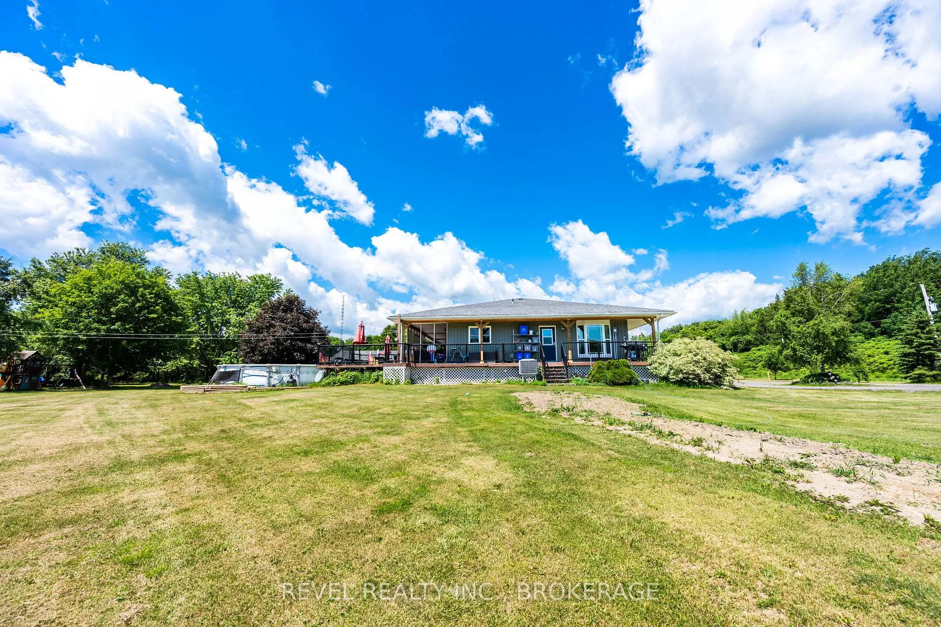 Photo 48 of 2089 Sunbury Road, Frontenac, Frontenac South — HOMEH
