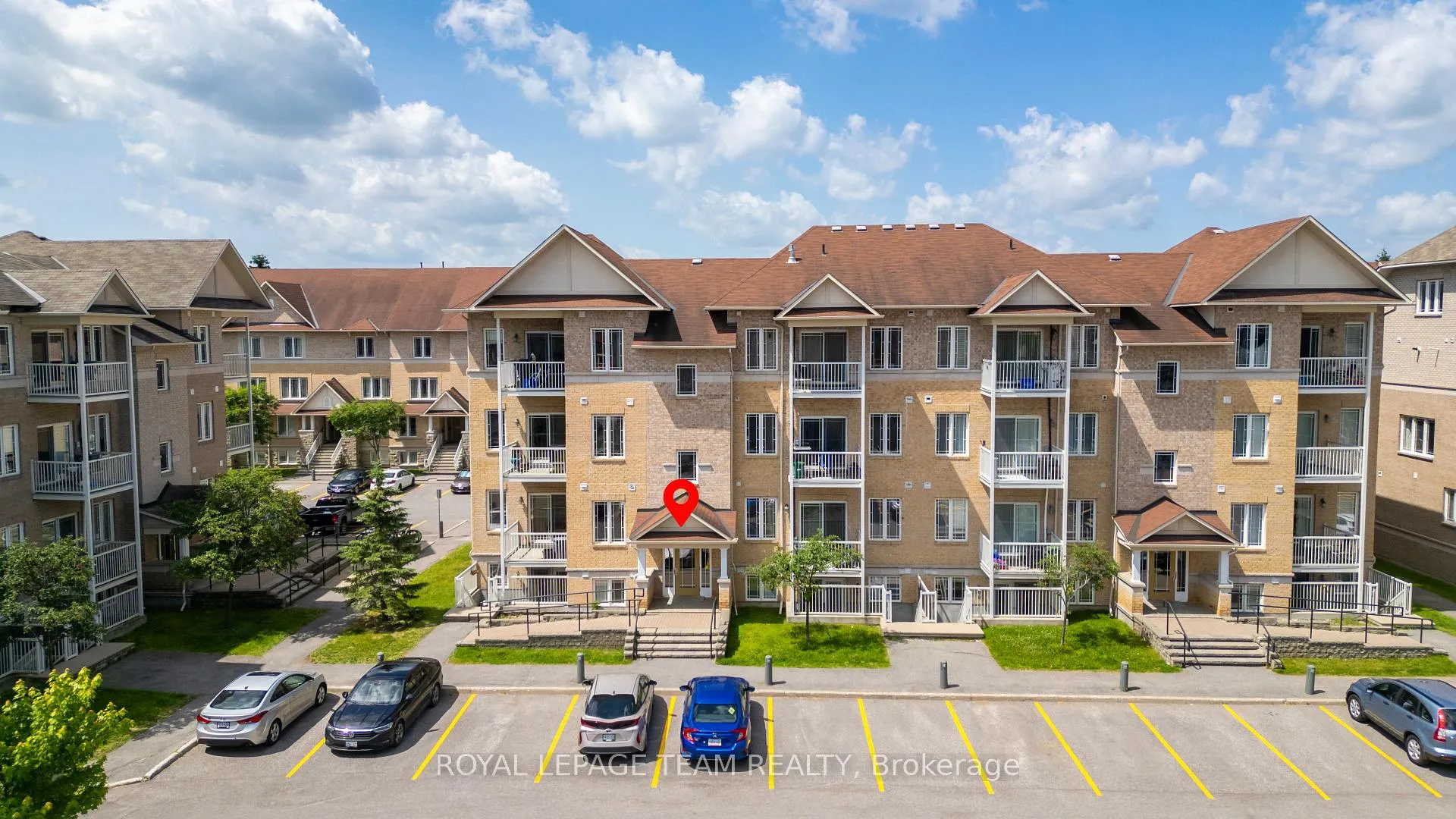 Photo 1 of Unit 2, 236 Paseo Private, Ottawa, Centrepointe — HOMEH