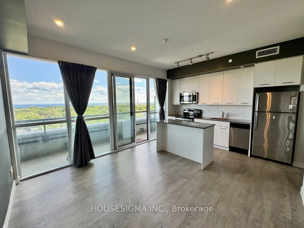 Photo 2 of Unit 811, 2055 Danforth Avenue, Toronto, Woodbine Corridor — HOMEH