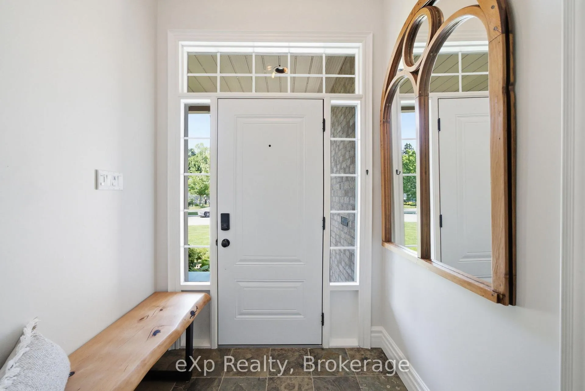 Photo 4 of 421 Foote Crescent, Cobourg — HOMEH