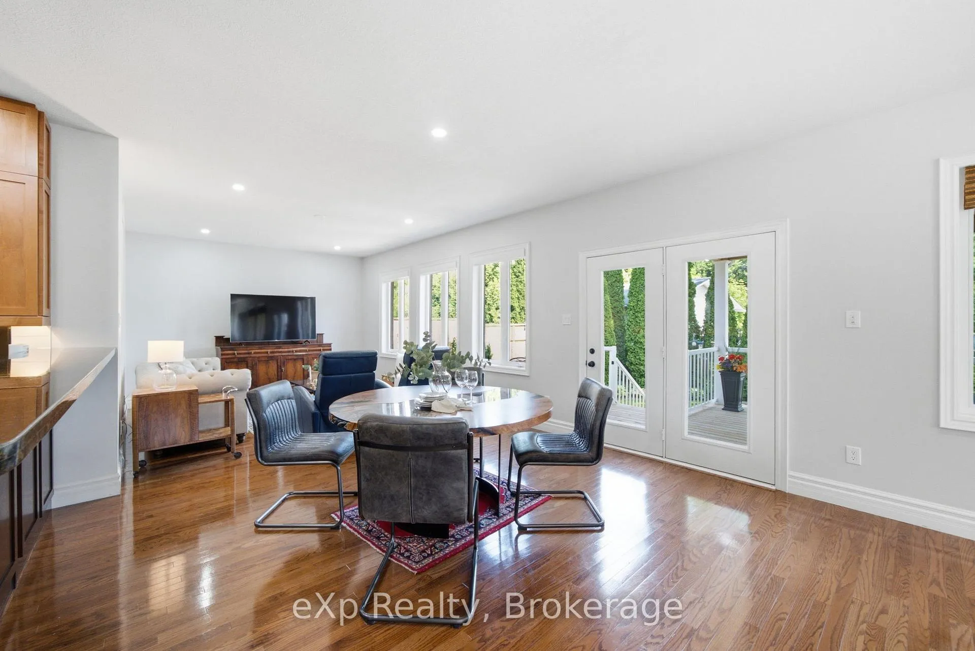 Photo 8 of 421 Foote Crescent, Cobourg — HOMEH
