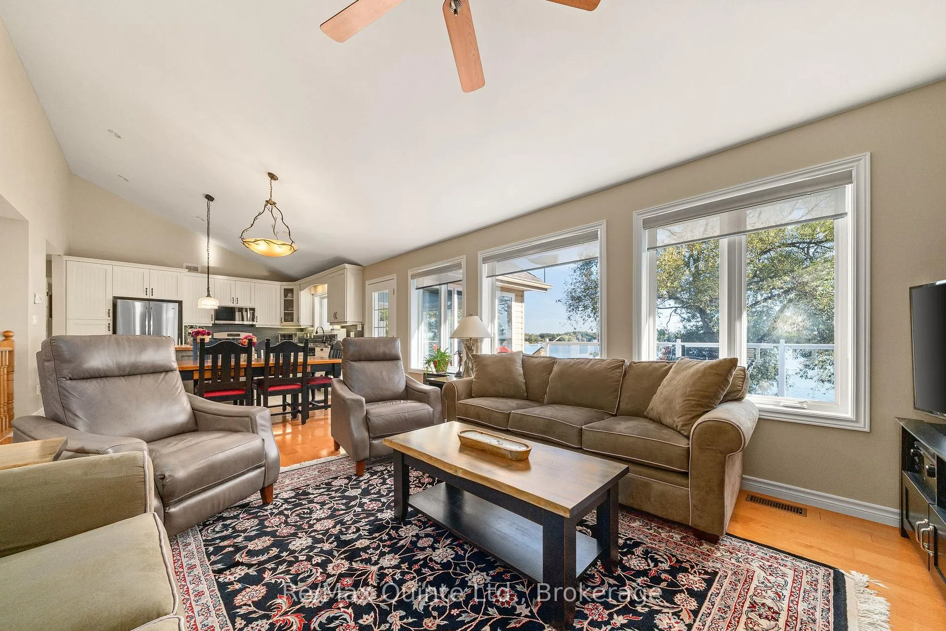 Photo 11 of 524 Island Road, Prince Edward County, Hallowell Ward — HOMEH