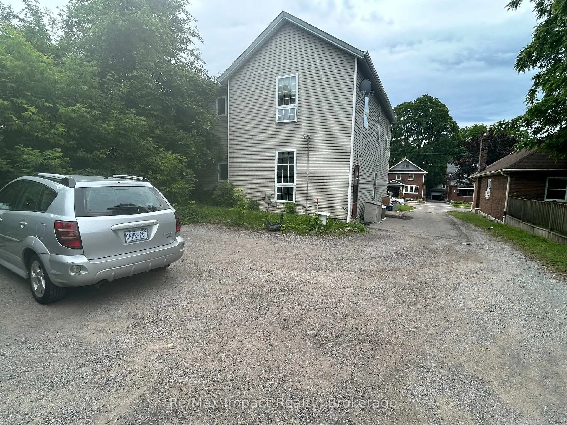 Photo 5 of 292/278 William Street E, Oshawa, O'Neill — HOMEH
