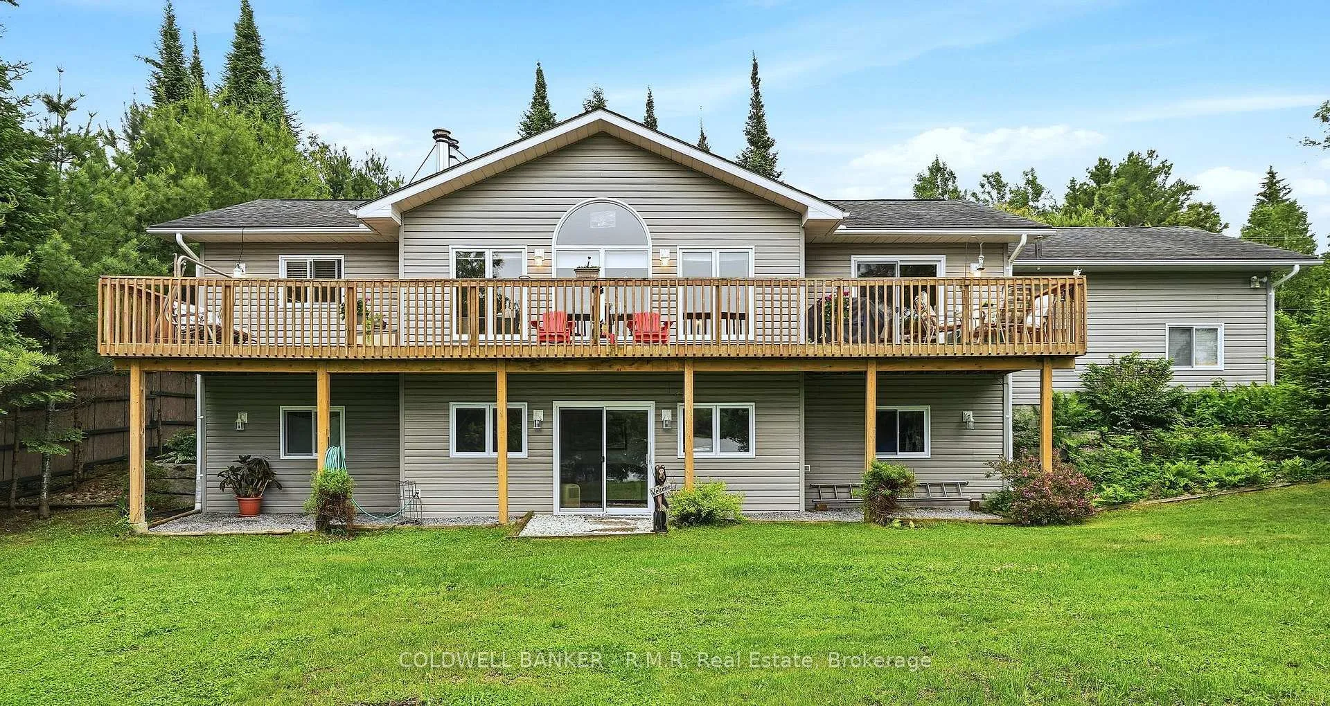 Front of 1833 Eagle Lake Road
