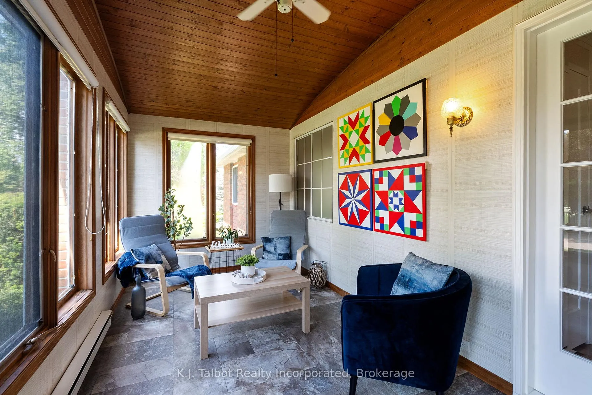 Photo 10 of 232 Picton Street W, Goderich, Goderich (Town) — HOMEH