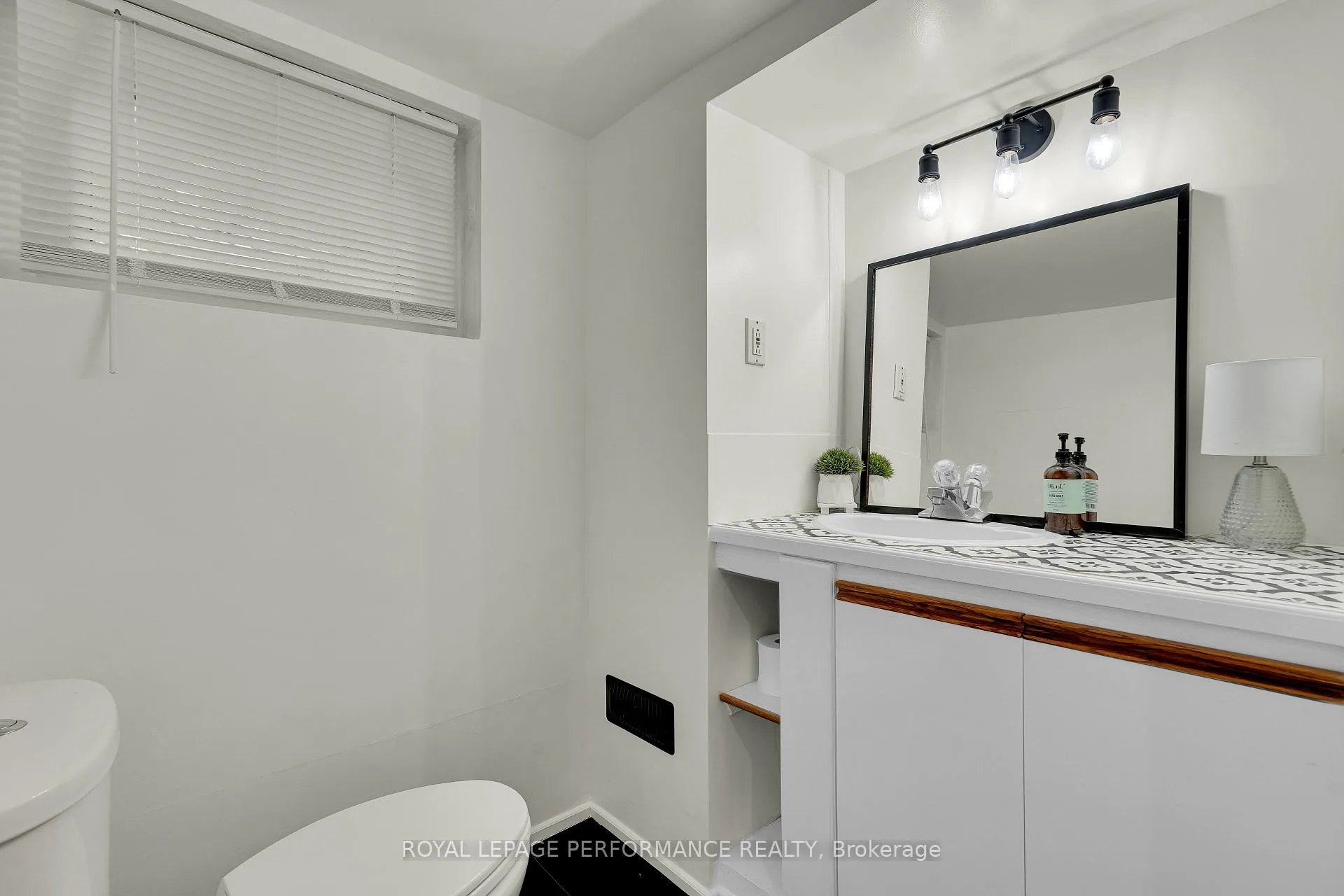 Photo 15 of 163 Aylmer Avenue, Ottawa, Old Ottawa South — HOMEH