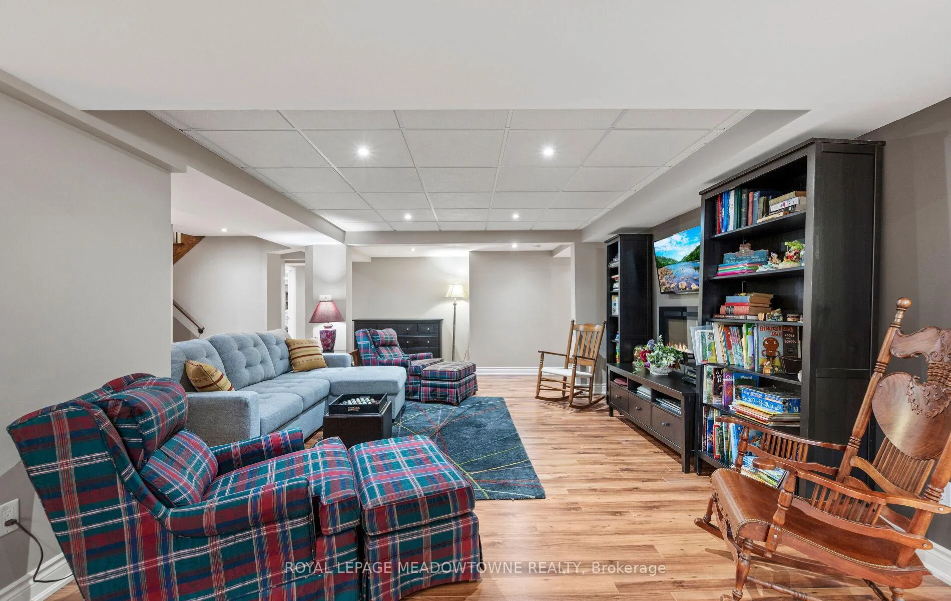 Photo 29 of 21 Tristan Court, Brampton, Bram West — HOMEH