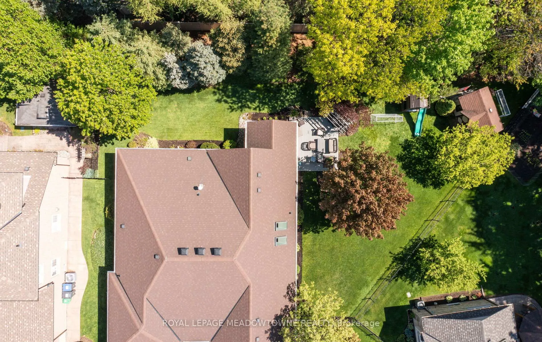 Photo 47 of 21 Tristan Court, Brampton, Bram West — HOMEH