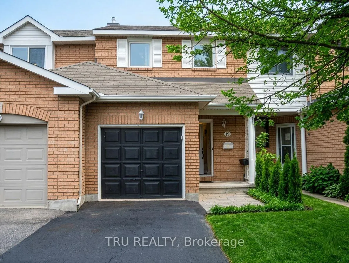 Photo 1 of 19 Mountshannon Drive, Ottawa, Barrhaven - Longfields — HOMEH